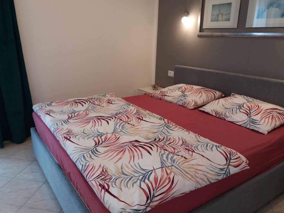 Apartmani Lana Brodarica  Ngoại thất bức ảnh