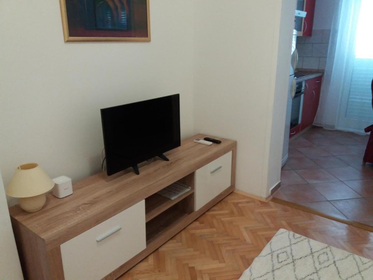 Apartmani Lana Brodarica  Ngoại thất bức ảnh
