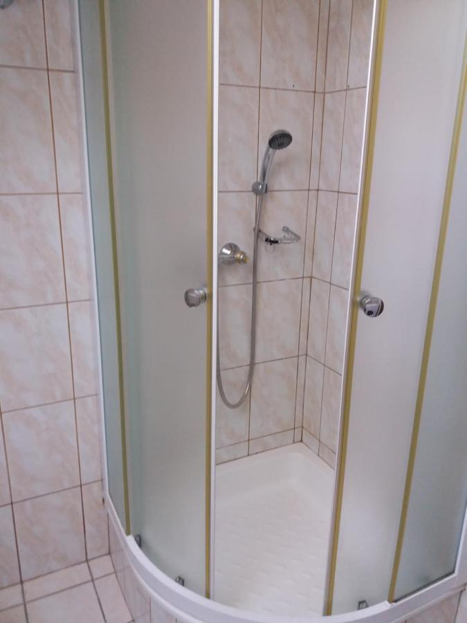 Apartmani Lana Brodarica  Ngoại thất bức ảnh