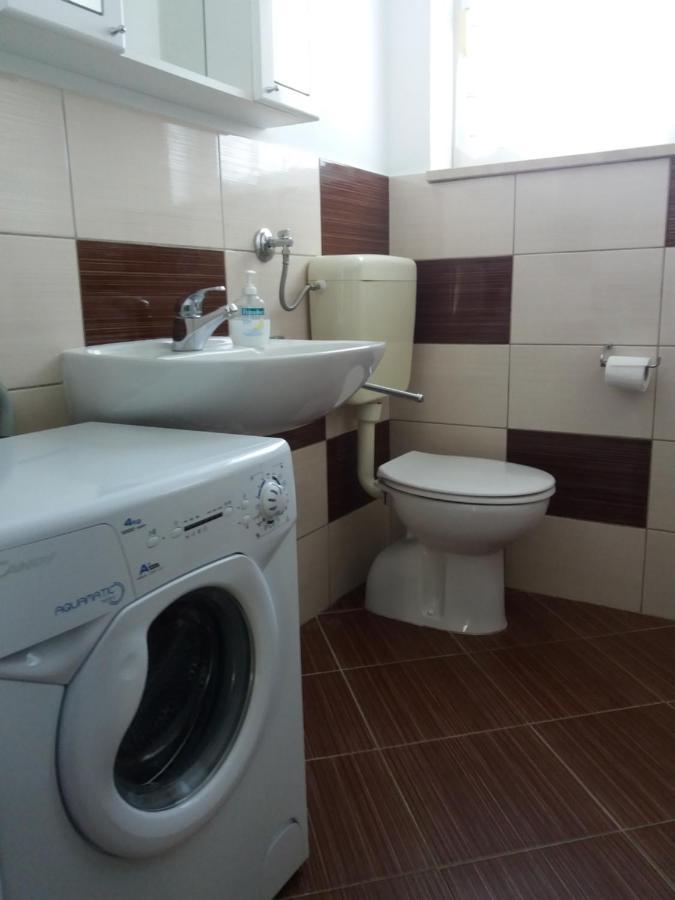 Apartmani Lana Brodarica  Ngoại thất bức ảnh