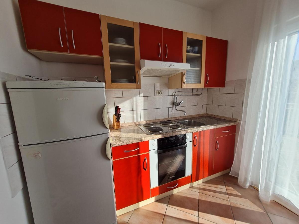 Apartmani Lana Brodarica  Ngoại thất bức ảnh