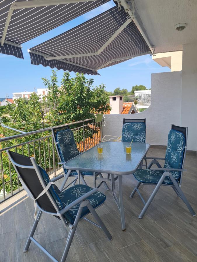 Apartmani Lana Brodarica  Ngoại thất bức ảnh